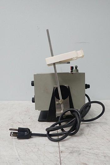 Used Fisher Scientific Model 140A Accumet Benchtop pH Meter