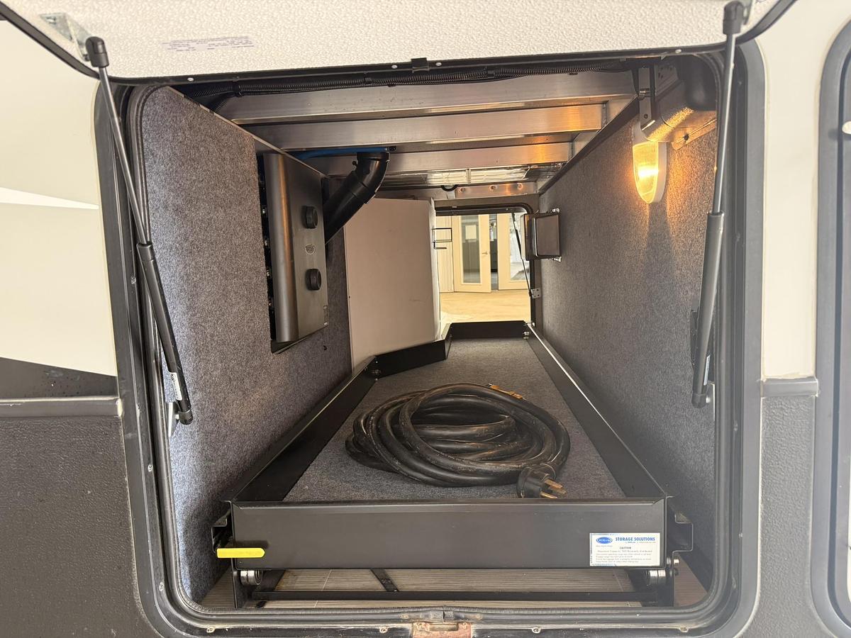 Used 2017 Keystone Raptor 412TS