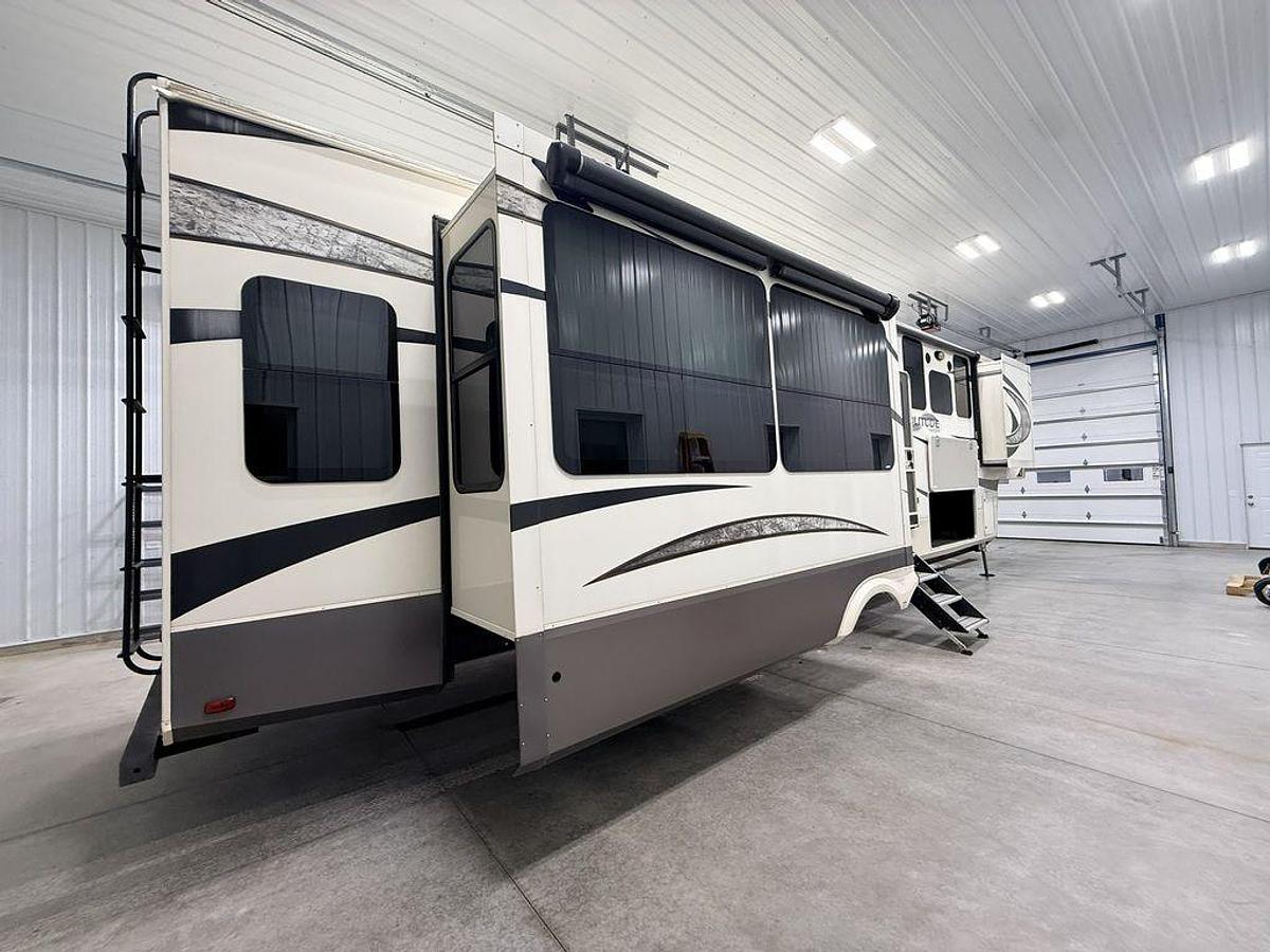 Used 2018 Grand Design Solitude 373FB/373FB-R