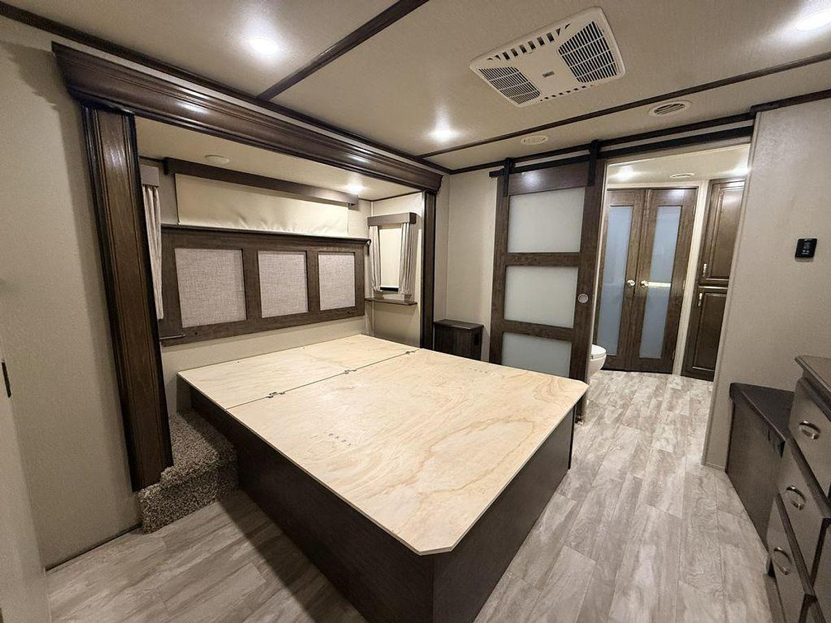 Used 2018 Grand Design Solitude 373FB/373FB-R