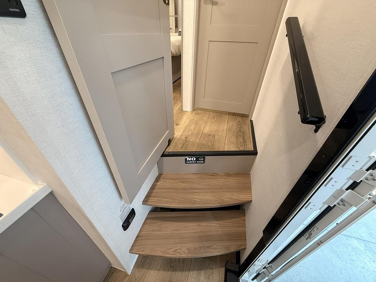 2026 Alliance RV Paradigm Fifth Wheel 395DS