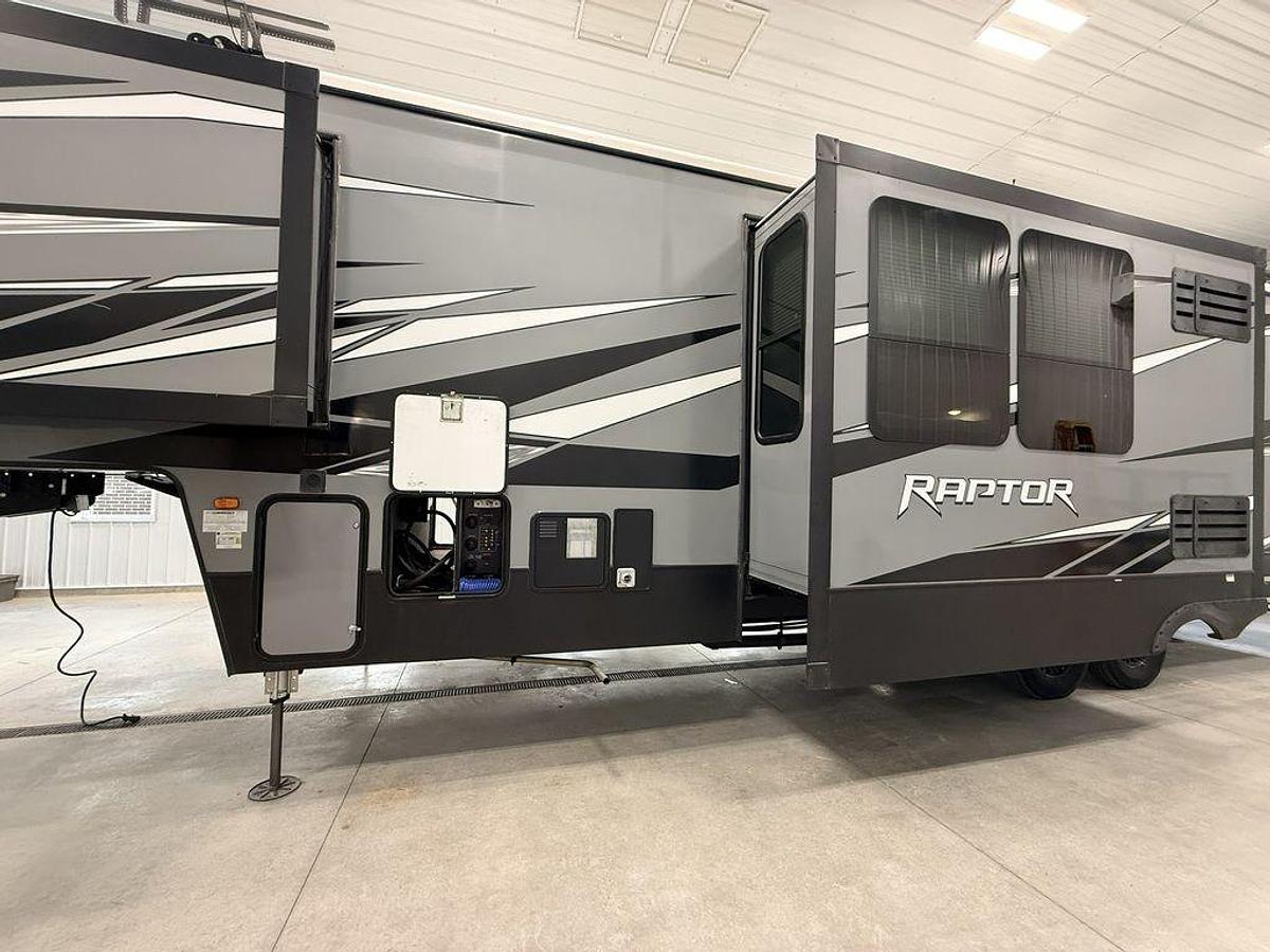 Used 2020 Keystone RV Raptor 351