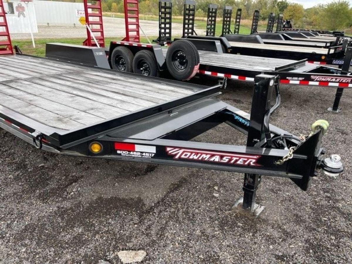 2023 TOWMASTER T-12D 18'