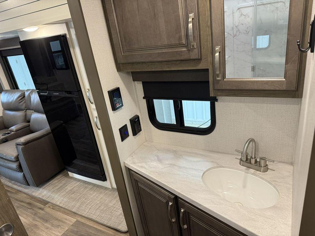 Used 2023 Keystone RV Cougar Half-Ton 30BHS