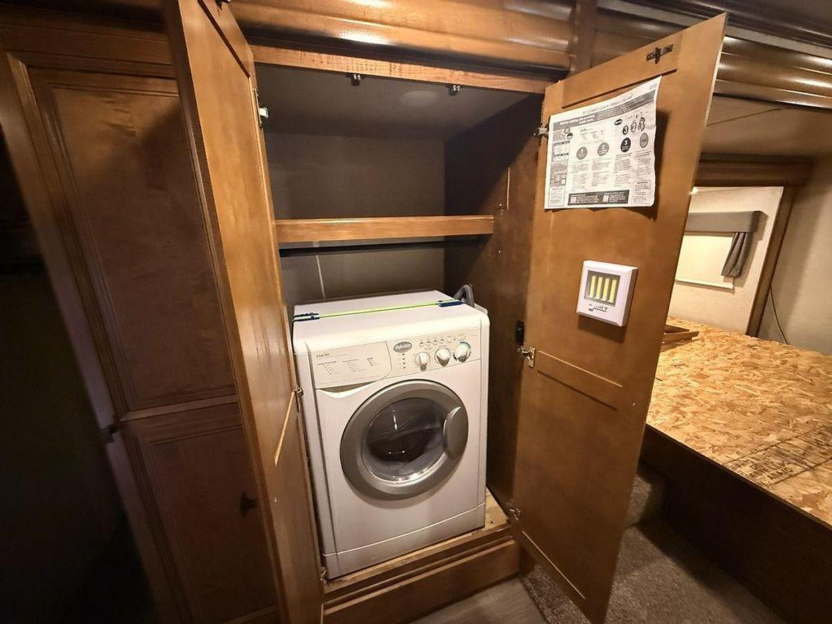 Used 2017 Heartland M-3560SS