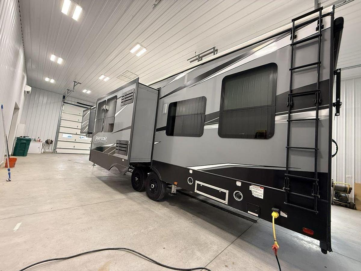 Used 2020 Keystone RV Raptor 351