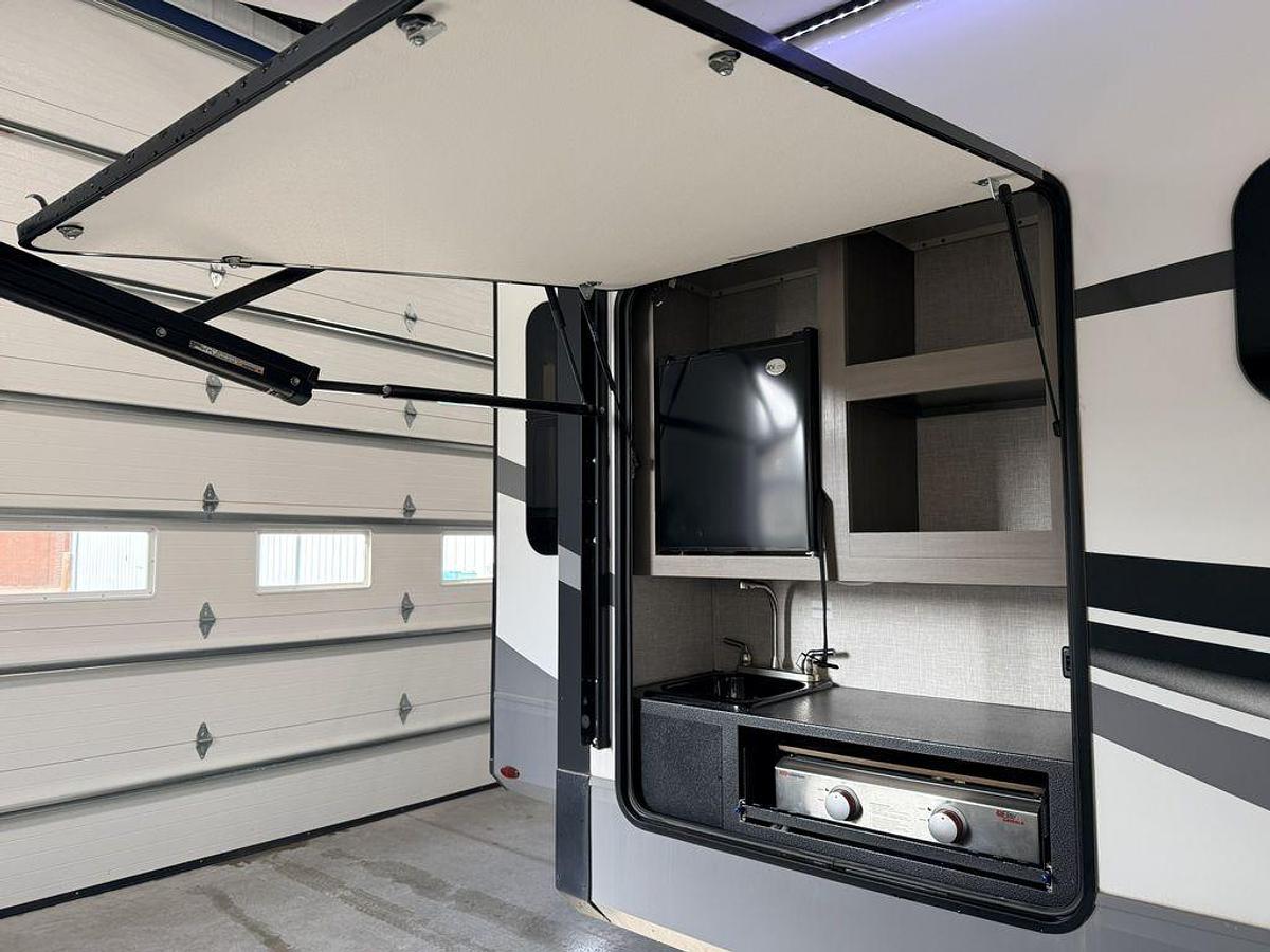 Used 2024 Highland Ridge RV Open Range 322RLS