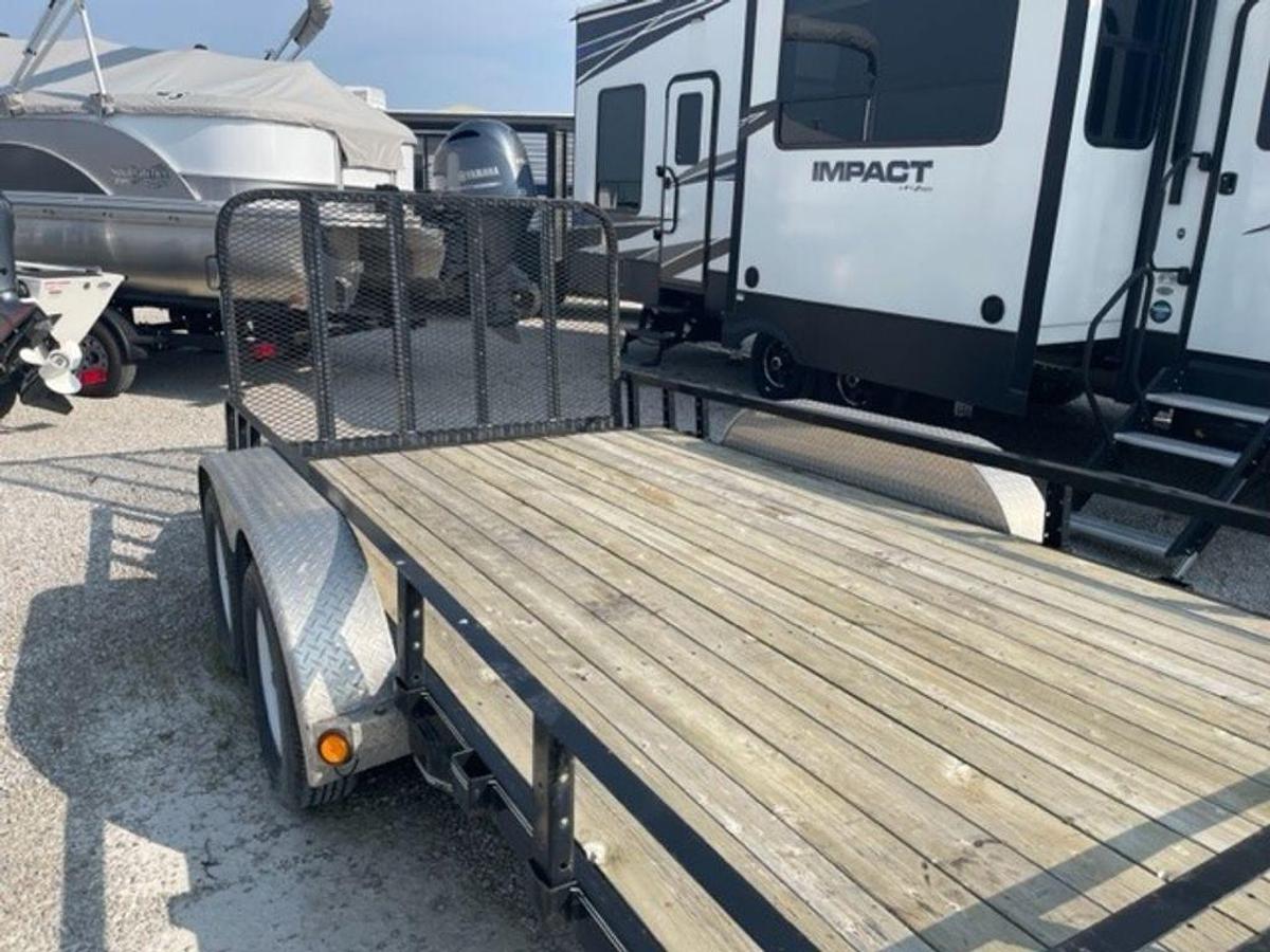 Used 2018 PJ Trailers 83x14 UTILITY TA BP