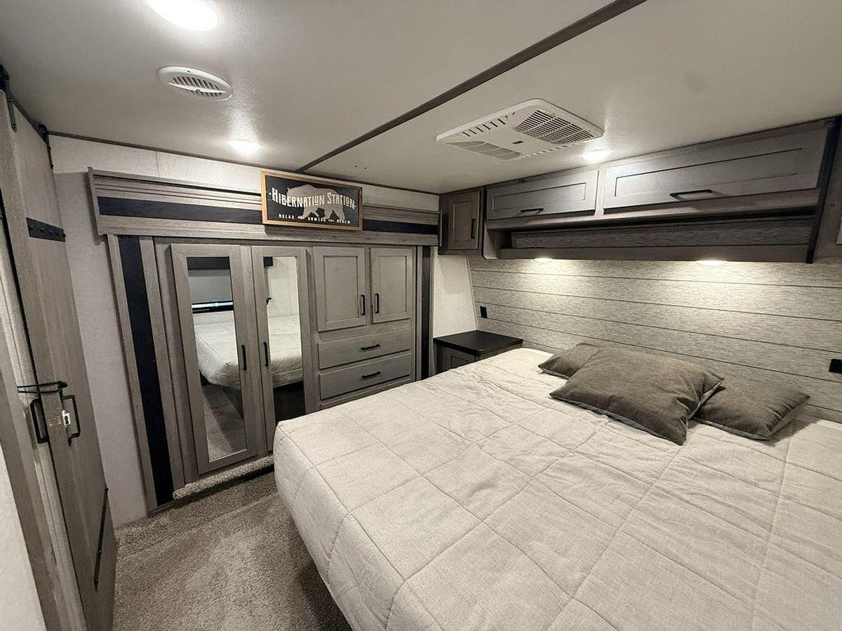 Used 2020 Keystone RV Raptor 351