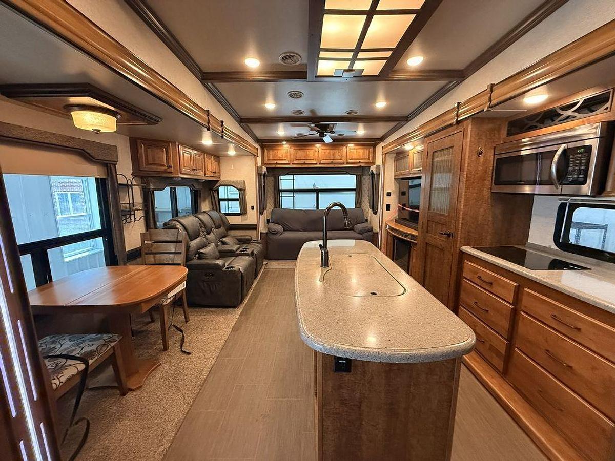 Used 2017 Heartland M-3560SS