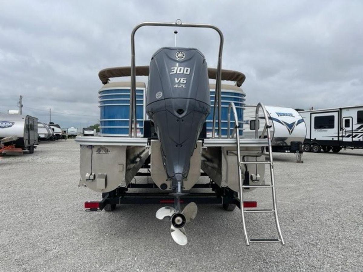 2023 SunCatcher Elite 324RC
