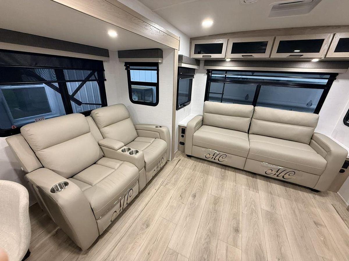 Used 2026 Forest River Rockwood Ultra Lite 2906RL