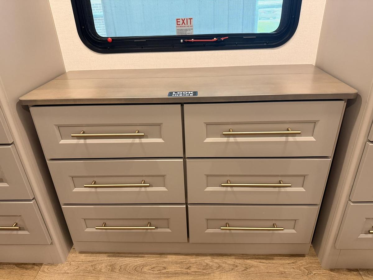 2026 Alliance RV Paradigm Fifth Wheel 395DS
