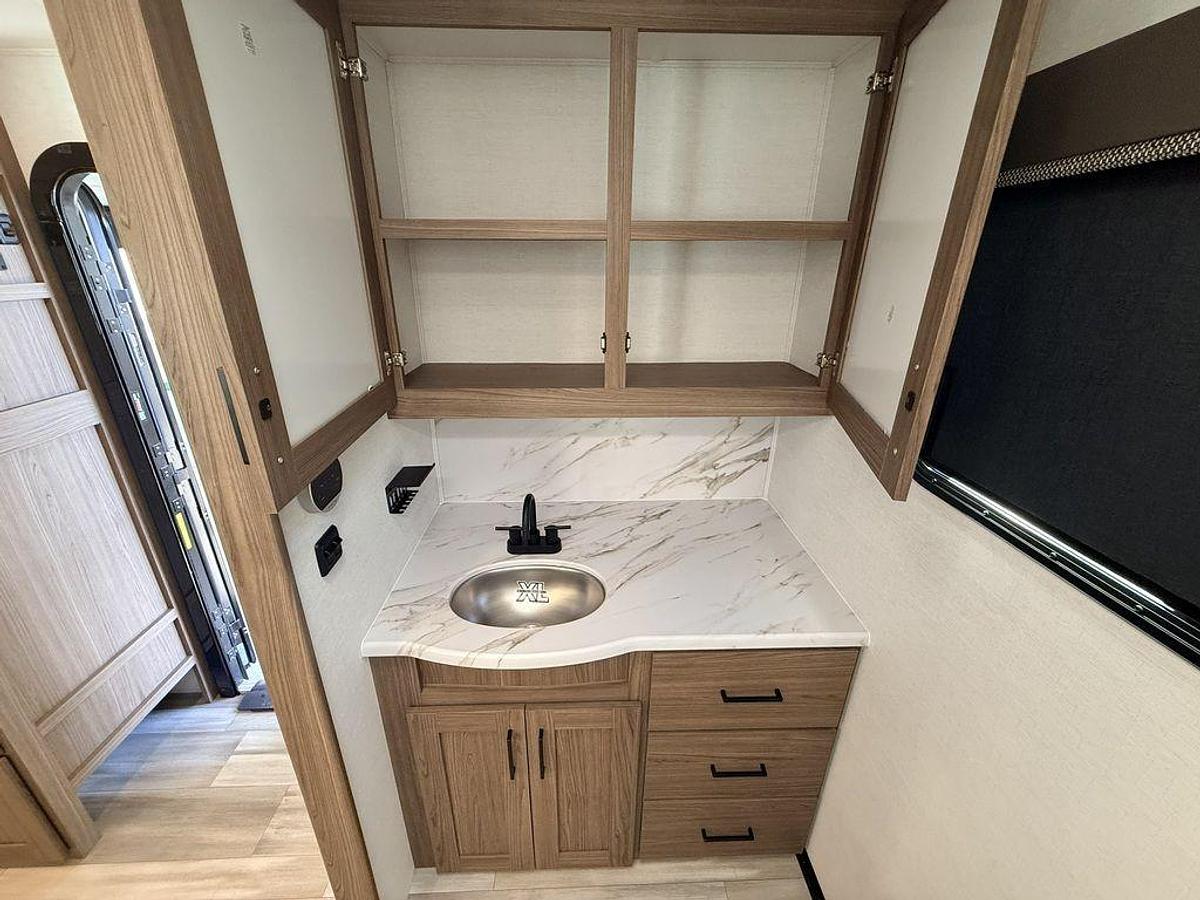 Used 2024 Alliance RV Delta 262RB