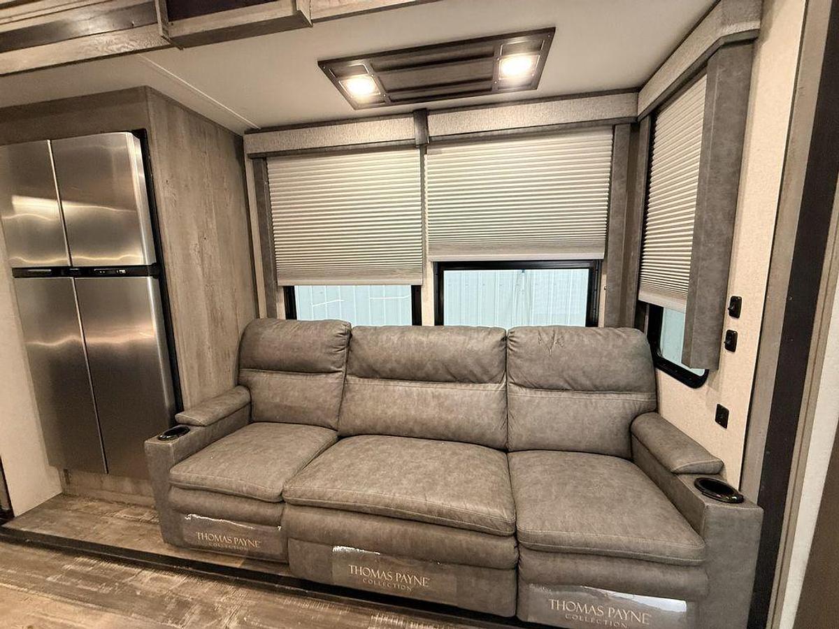 Used 2020 Keystone RV Raptor 351