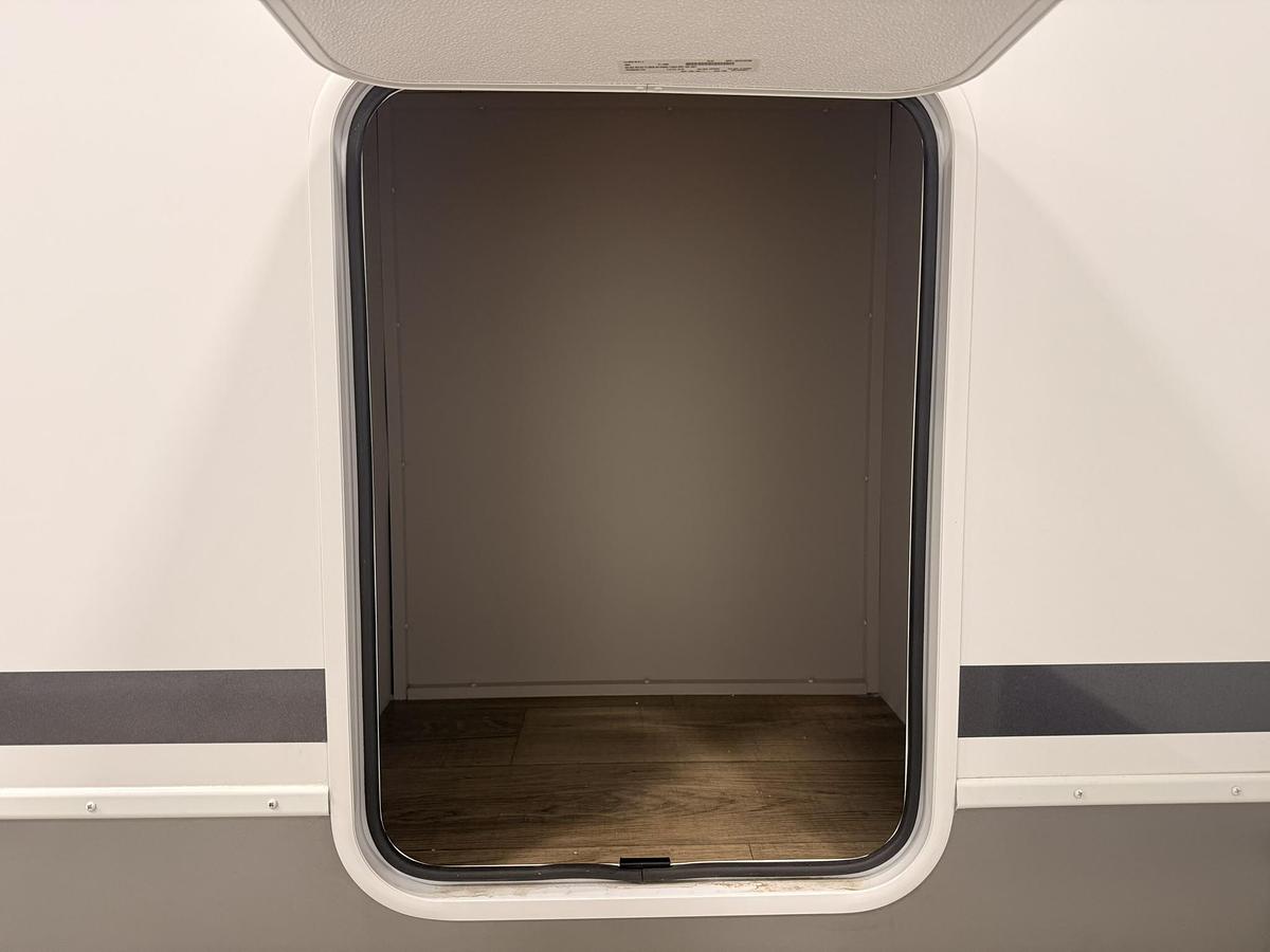 2026 Alliance RV Paradigm Fifth Wheel 395DS