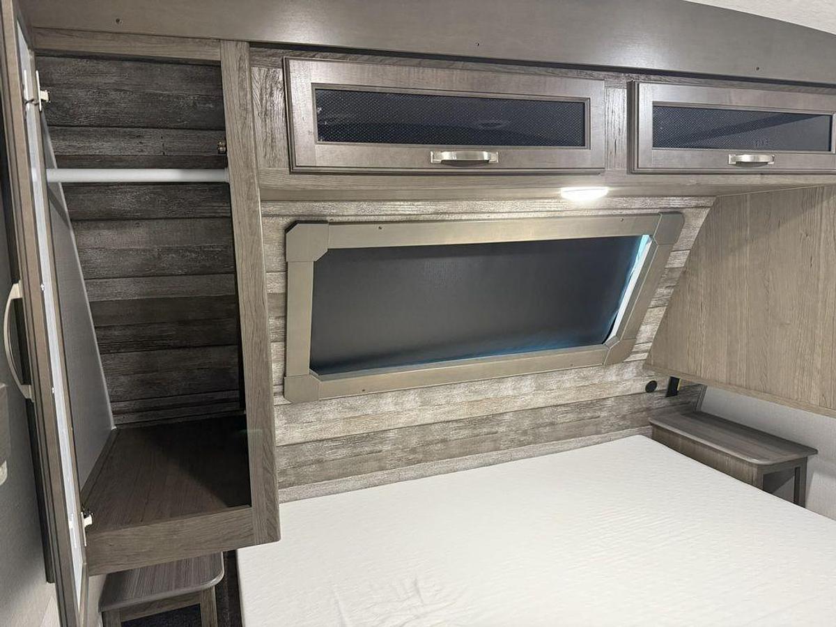 Used 2023 Keystone RV Cougar Half-Ton 30BHS
