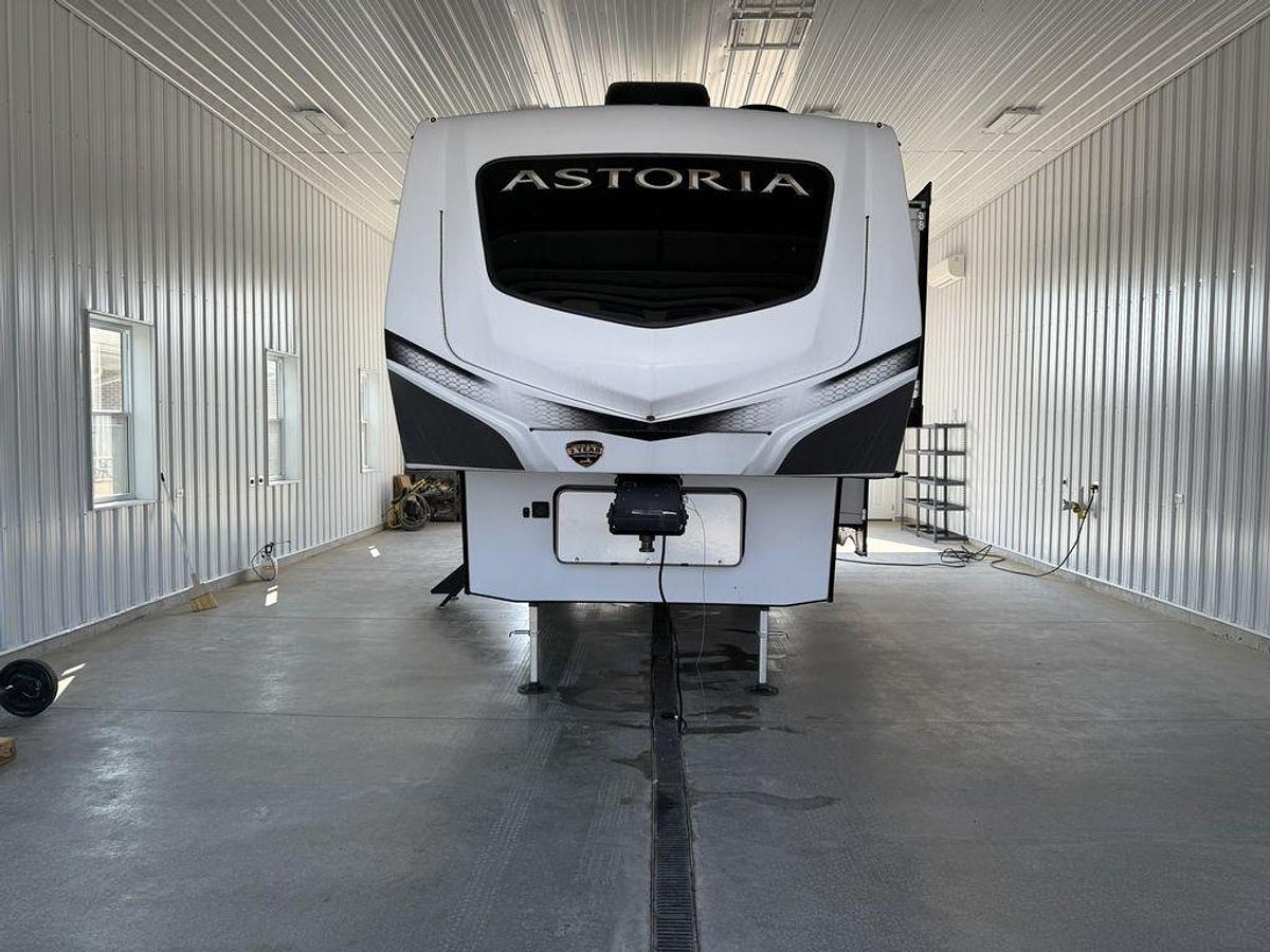 Used 2022 Dutchmen Astoria 1500 2503REF