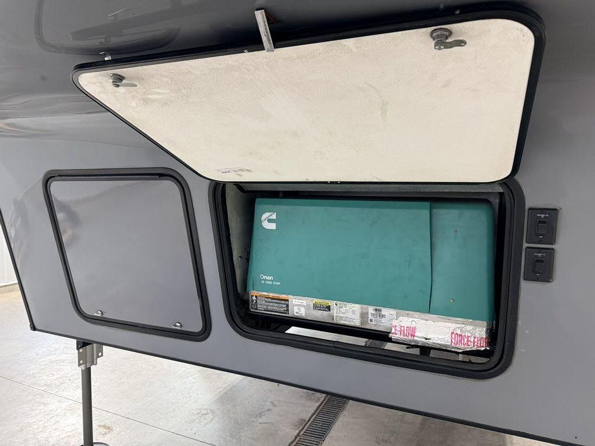 Used 2020 Keystone RV Raptor 351