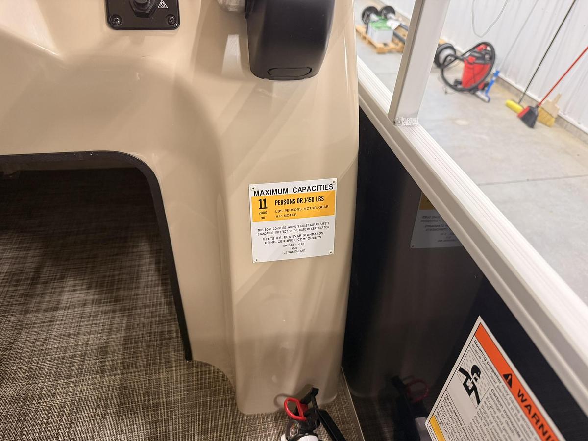 Used 2015 SunCatcher V20C