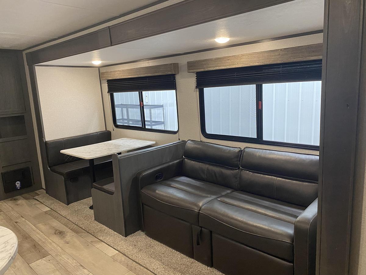 Used 2022 Dutchman Trail LE 29BH