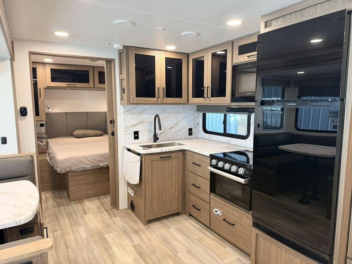 Used 2024 Alliance RV Delta 262RB