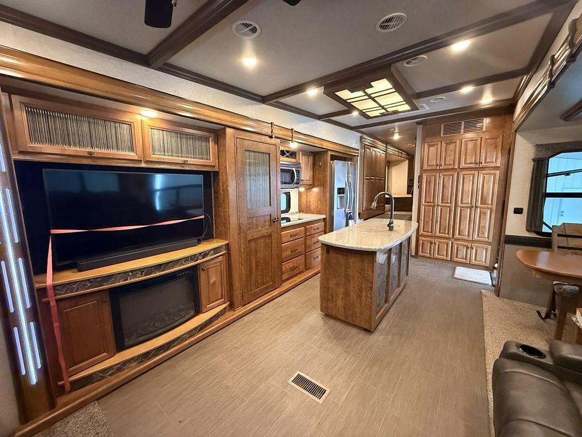 Used 2017 Heartland M-3560SS