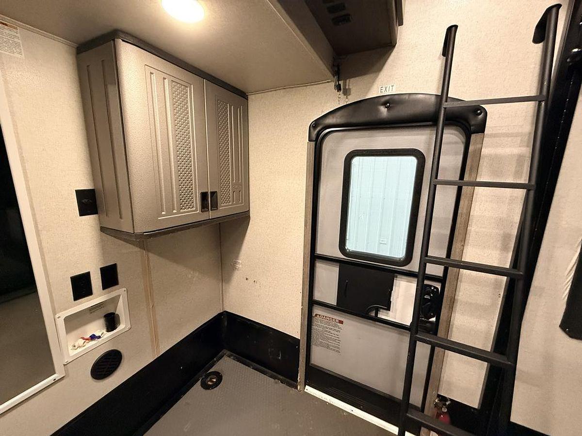 Used 2020 Keystone RV Raptor 351