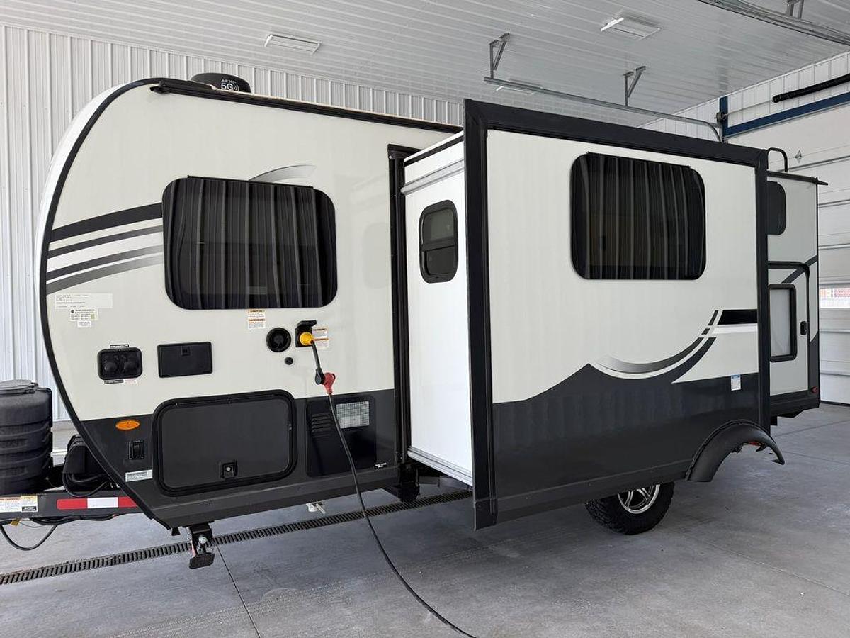 Used 2024 Forest River Flagstaff E-Pro E20BHS