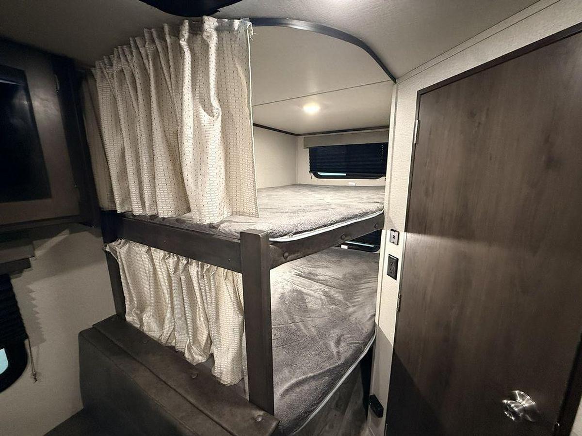 Used 2021 Grand Design Transcend Xplor 247BH