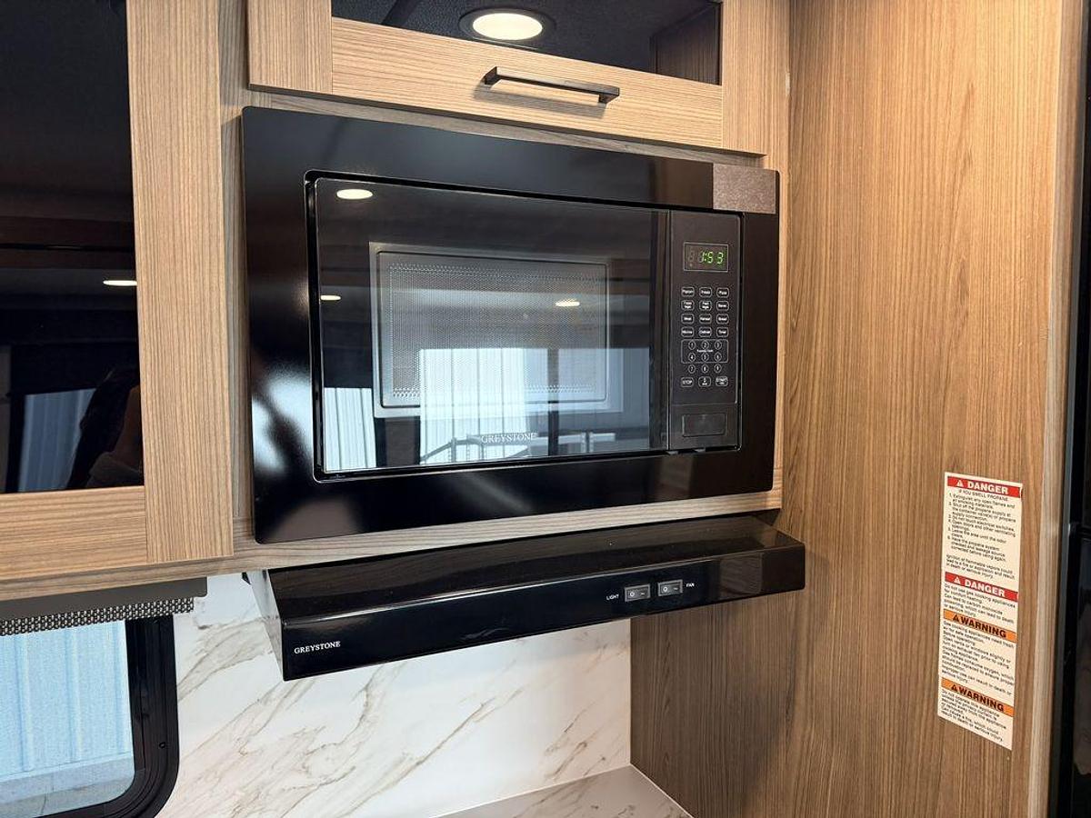 Used 2024 Alliance RV Delta 262RB