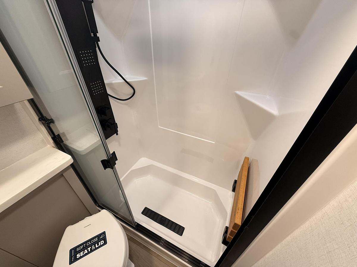 2026 Alliance RV Paradigm Fifth Wheel 395DS