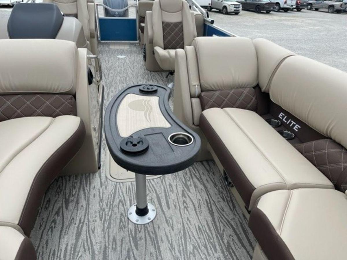 2023 SunCatcher Elite 324RC