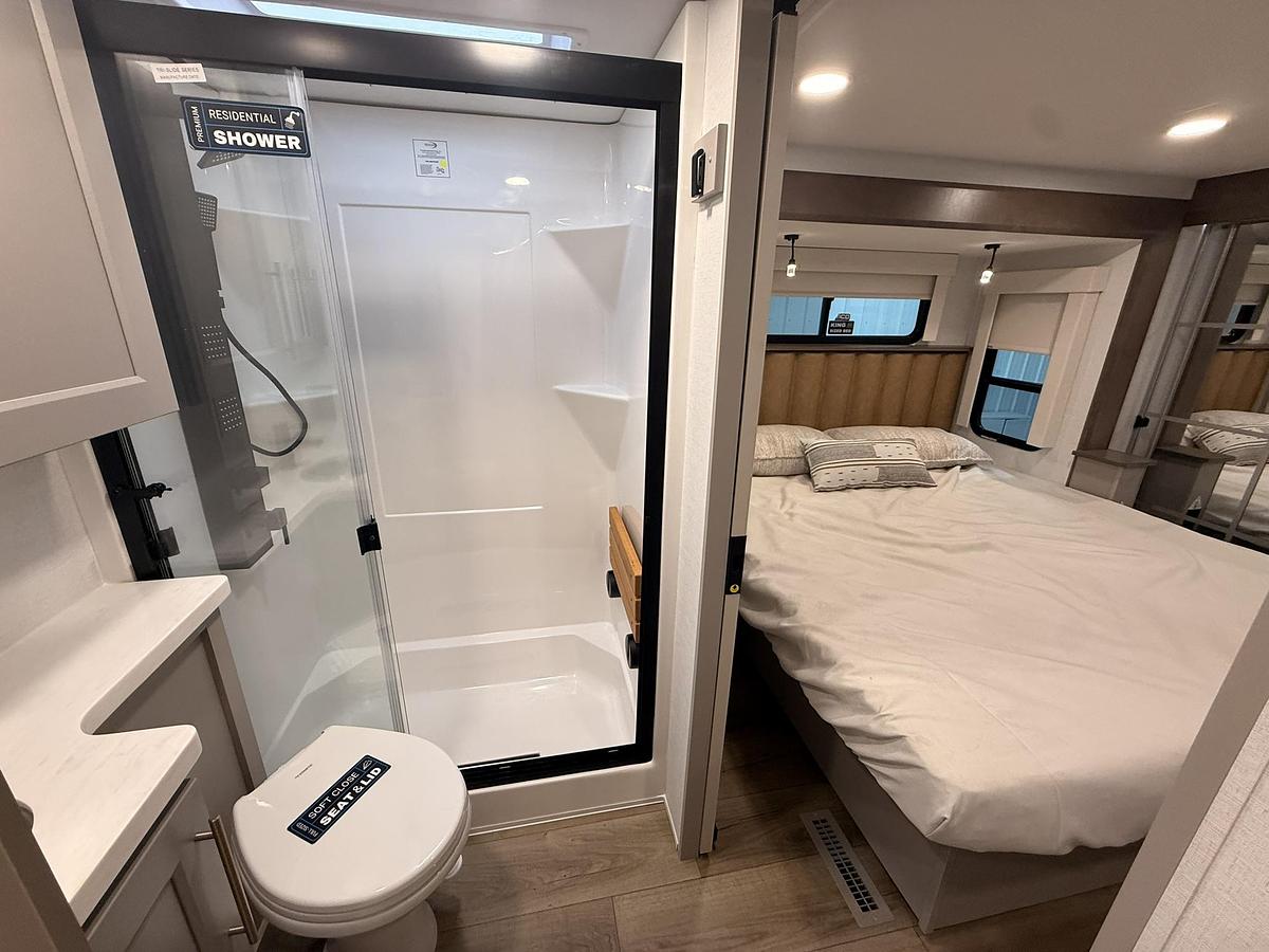 2026 Alliance RV Paradigm Fifth Wheel 395DS