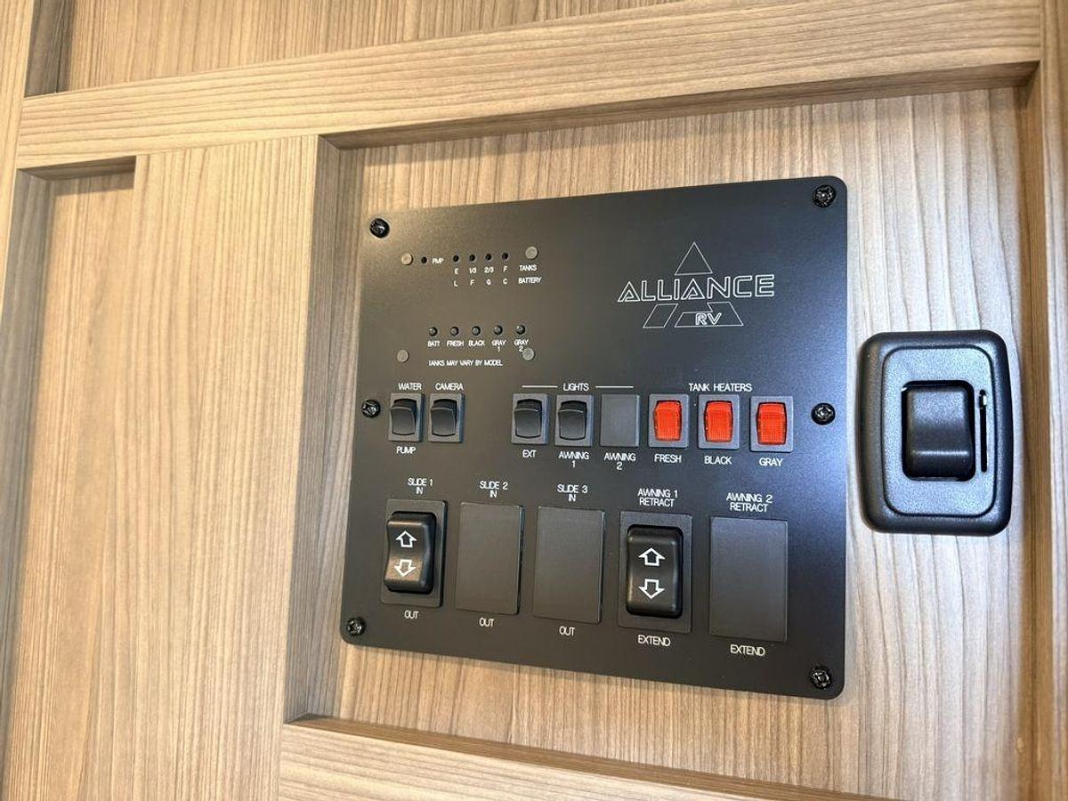 Used 2024 Alliance RV Delta 262RB