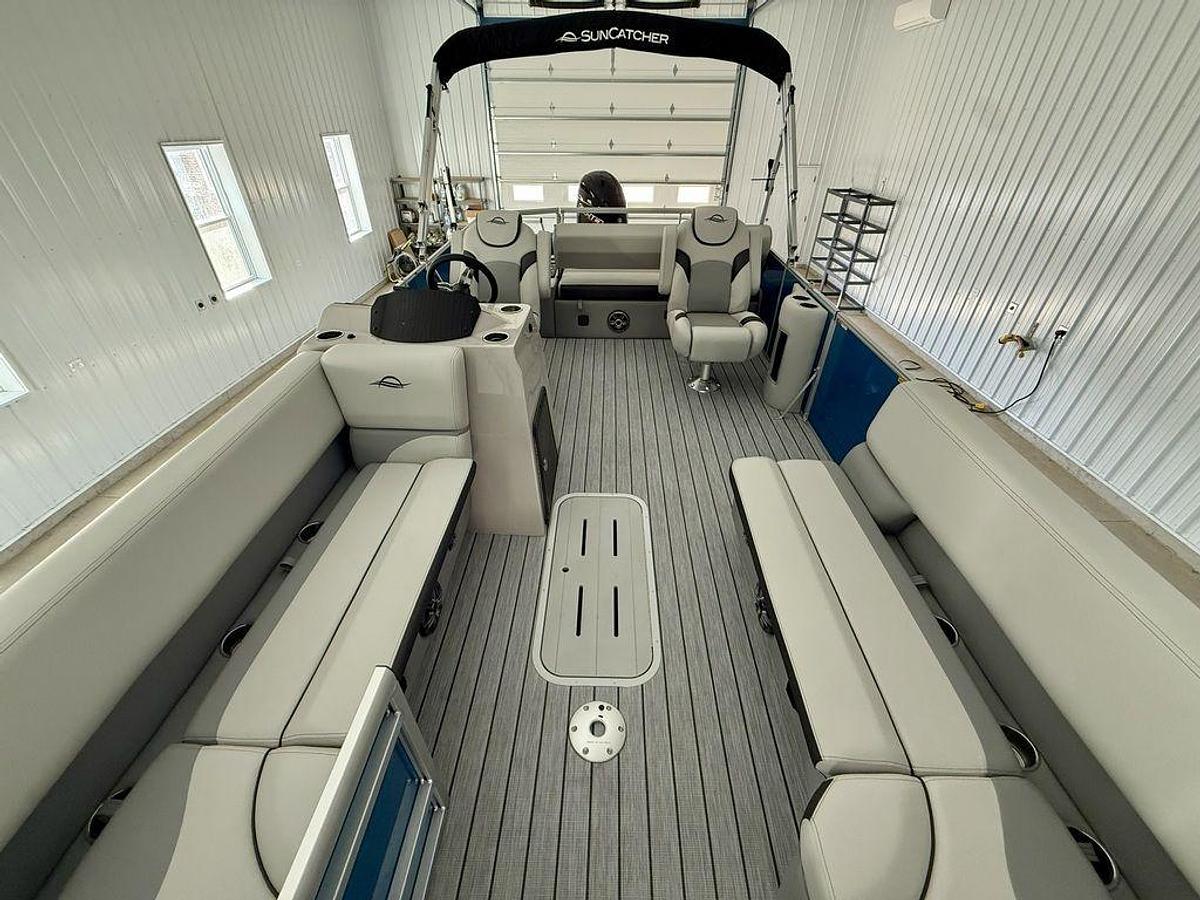 2026 SunCatcher Select 322SL
