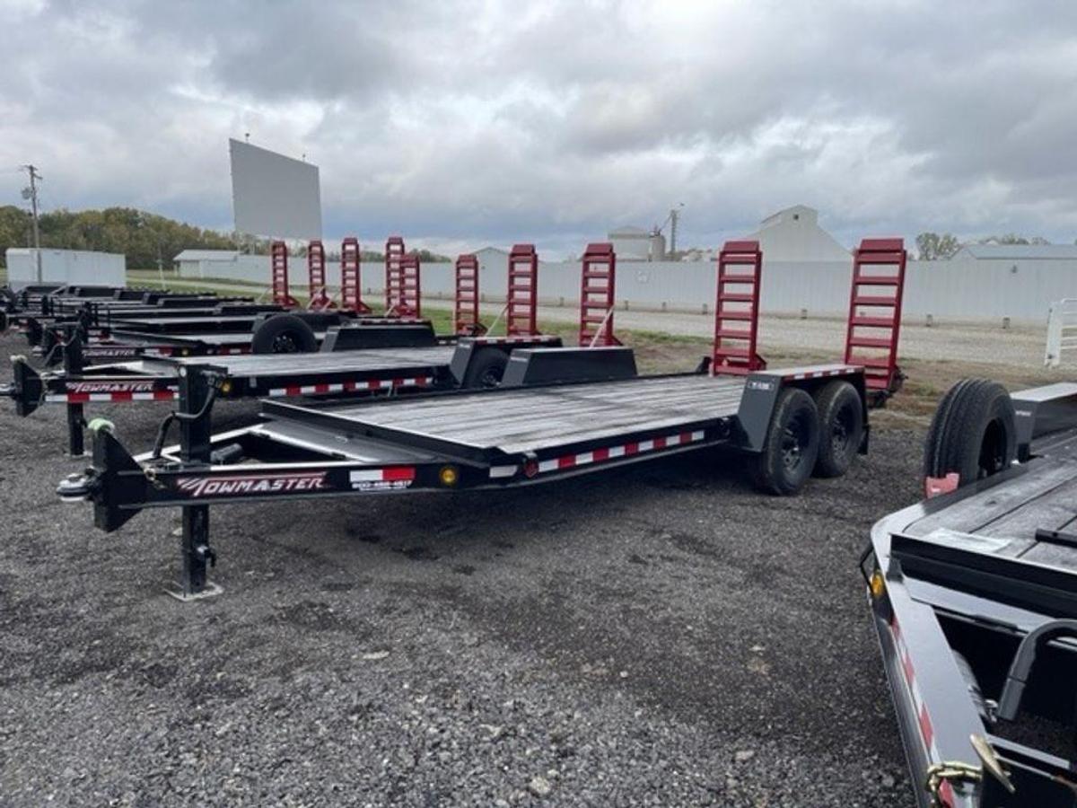 2023 TOWMASTER T-12D 18'