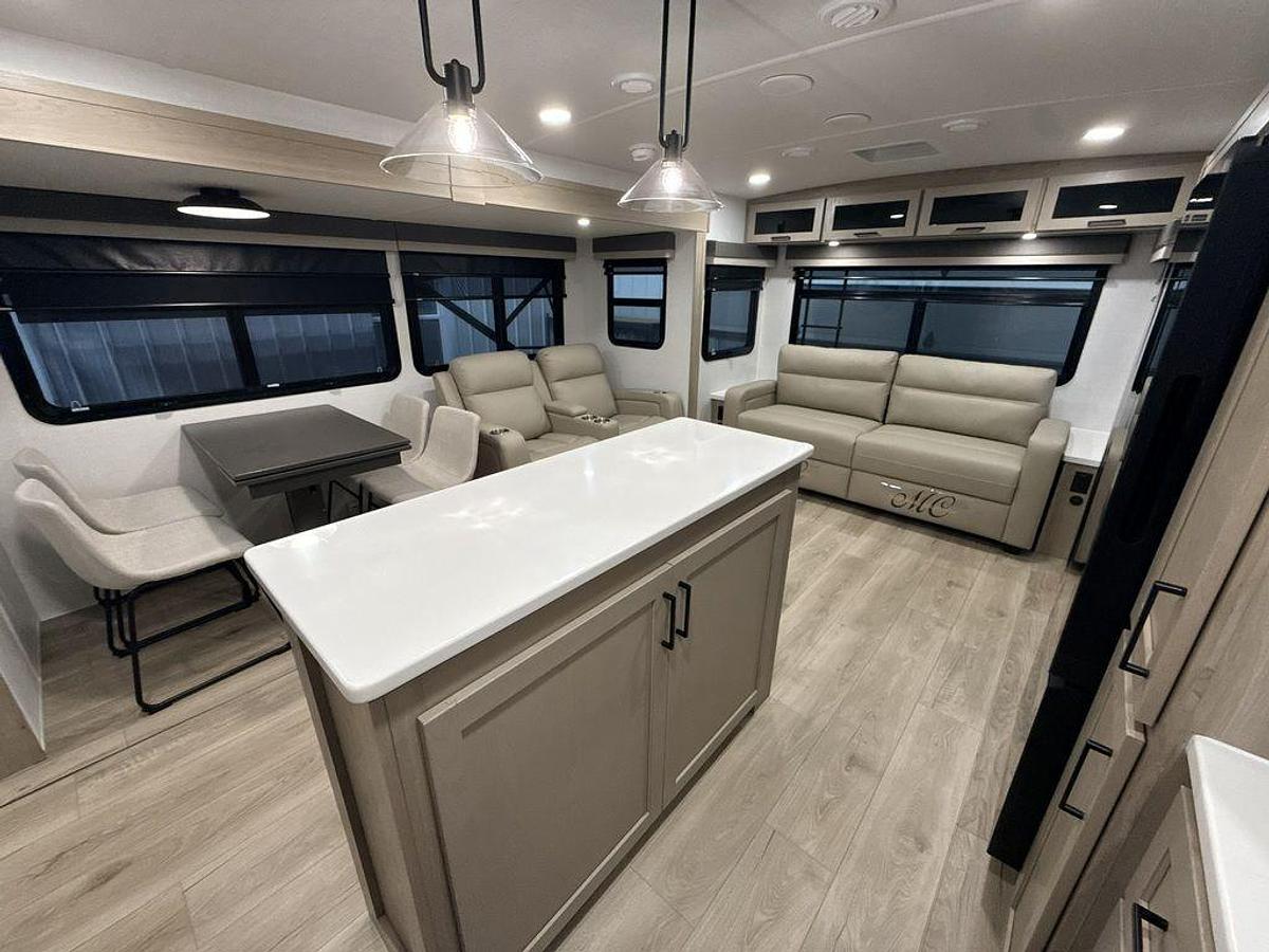 Used 2026 Forest River Rockwood Ultra Lite 2906RL