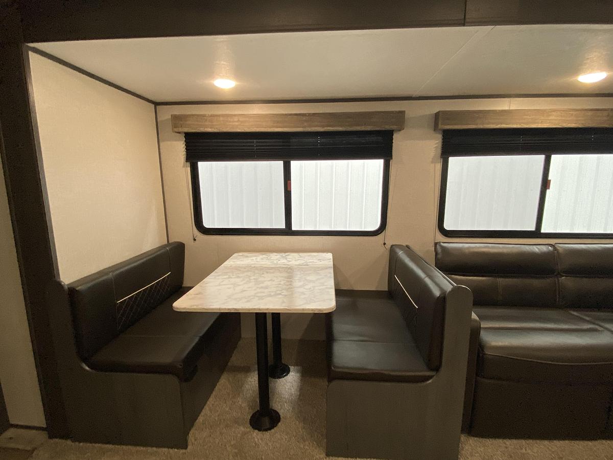 Used 2022 Dutchman Trail LE 29BH