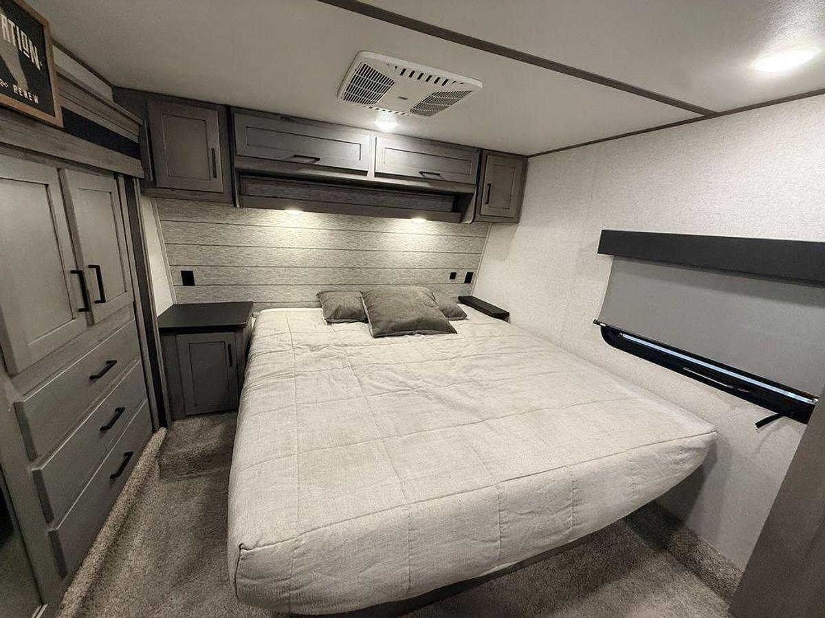 Used 2020 Keystone RV Raptor 351