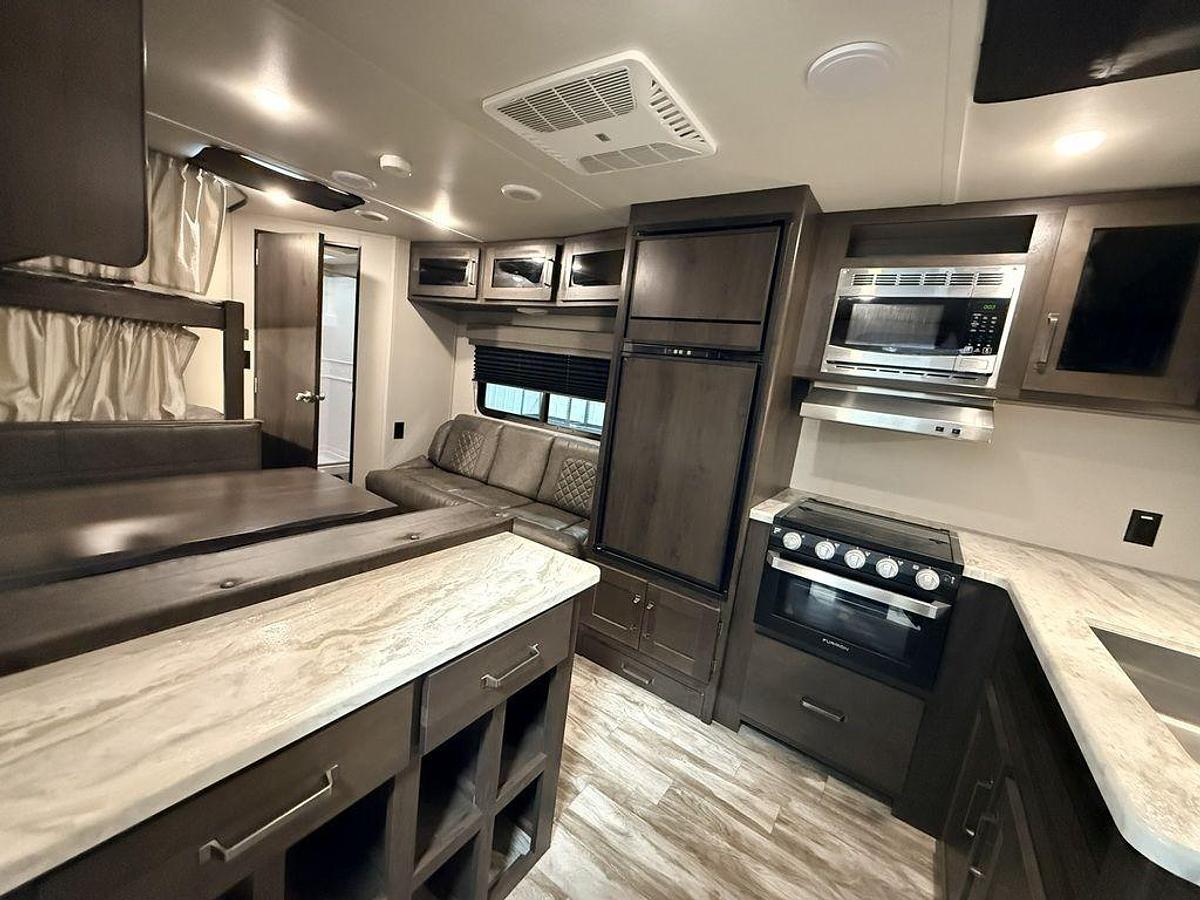 Used 2021 Grand Design Transcend Xplor 247BH