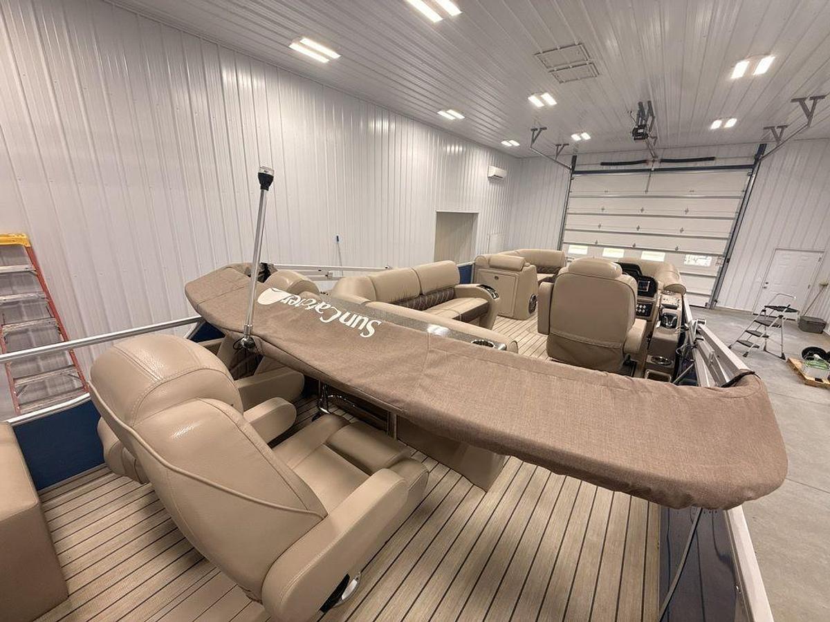 2024 SunCatcher Elite 326SE