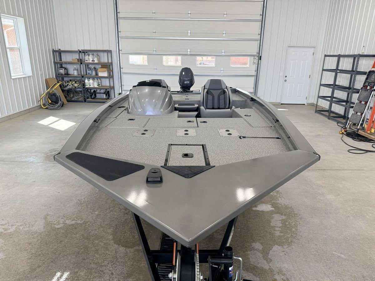 2026 Yamaha Boats SPORTSMAN 1710PFX 2026 VNL