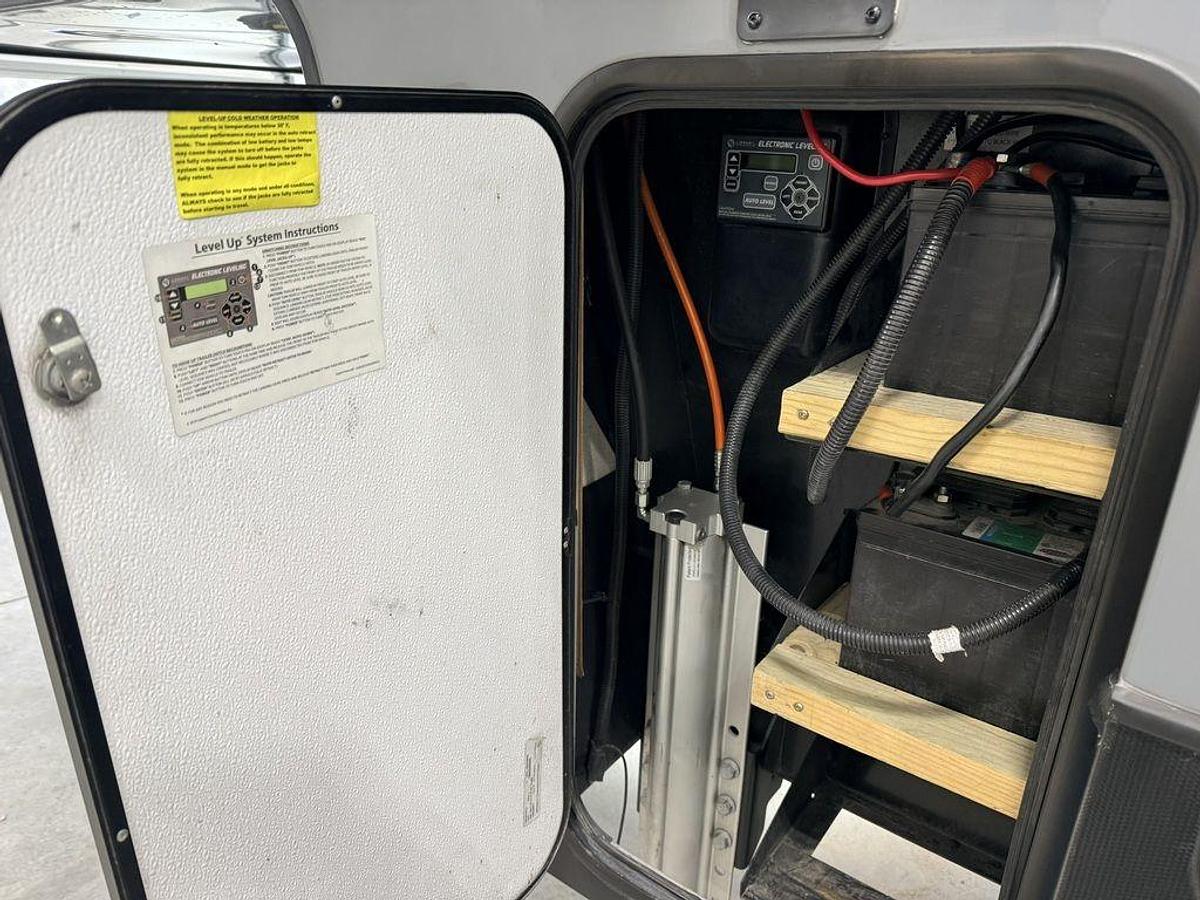 Used 2020 Keystone RV Raptor 351