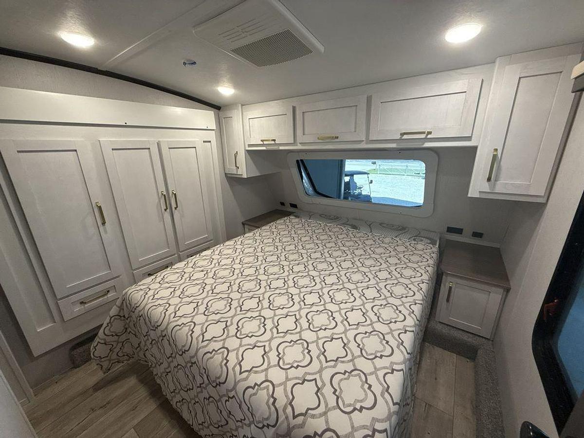 Used 2022 Dutchmen Astoria 1500 2503REF