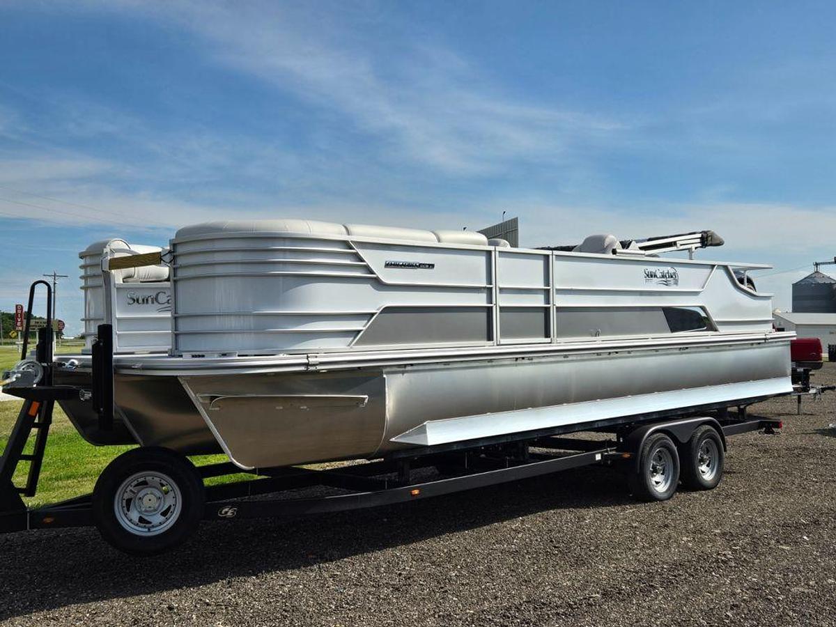 2024 SunCatcher Elite 326SL
