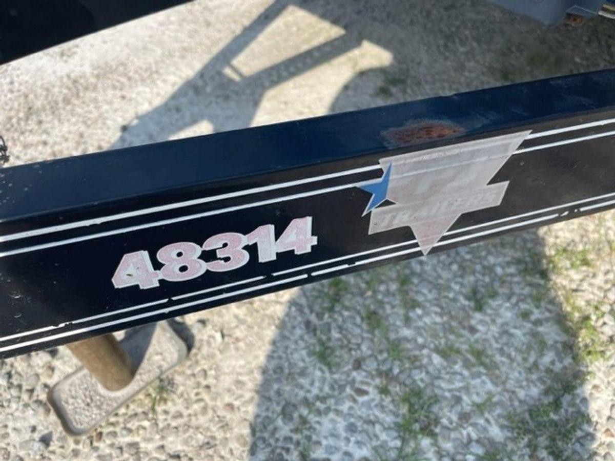 Used 2018 PJ Trailers 83x14 UTILITY TA BP