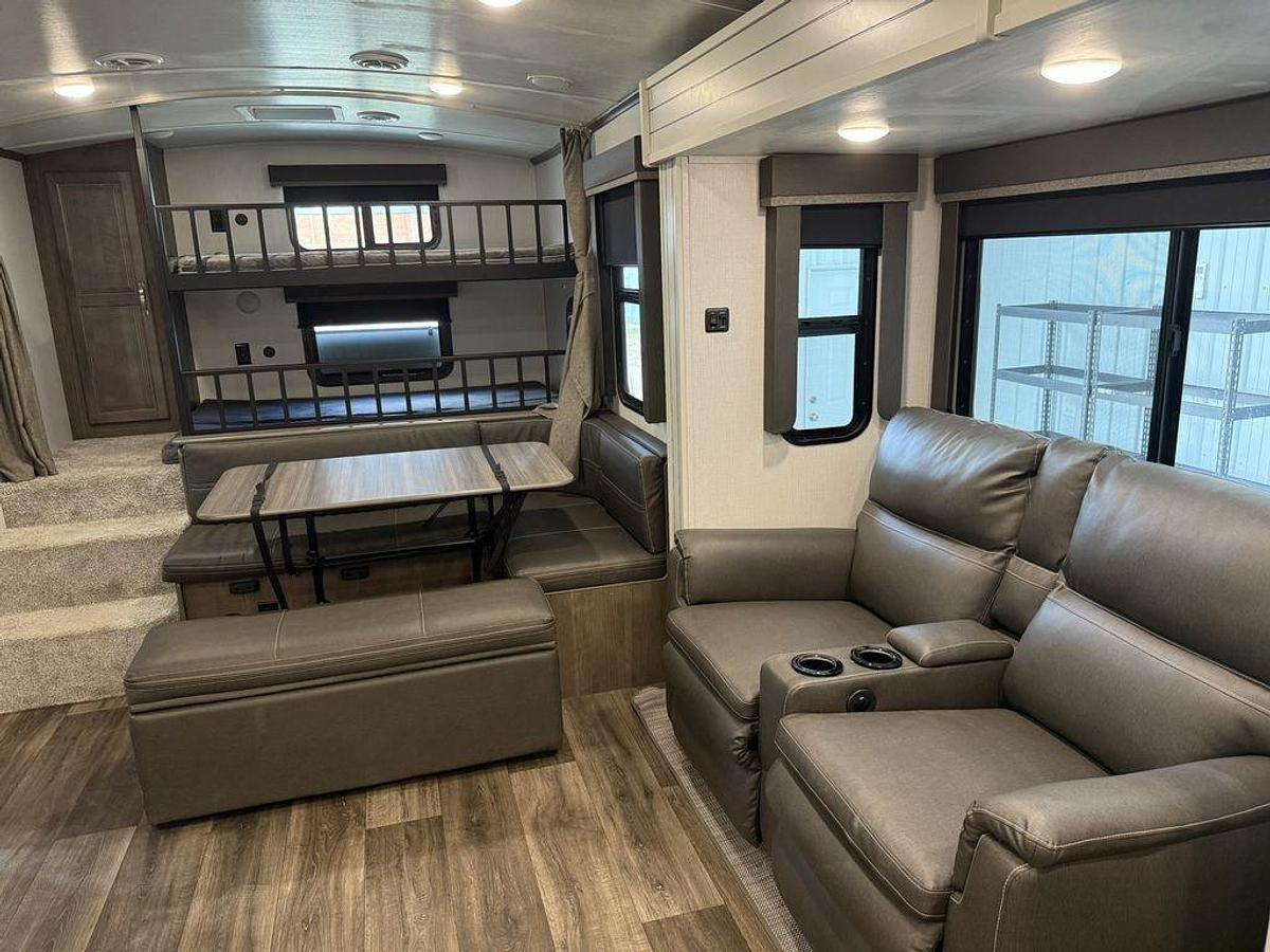 Used 2023 Keystone RV Cougar Half-Ton 30BHS