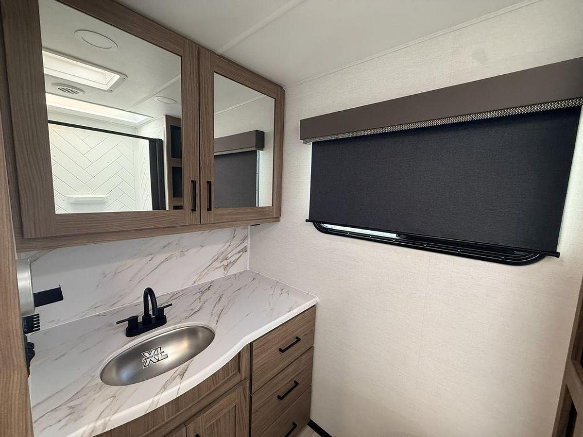 Used 2024 Alliance RV Delta 262RB