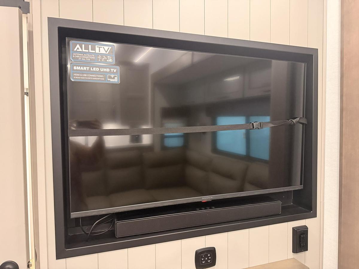 2026 Alliance RV Paradigm Fifth Wheel 395DS